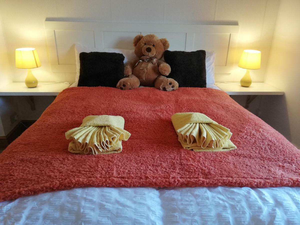 Nice Rooms In Queen House Clay Cross Eksteriør bilde